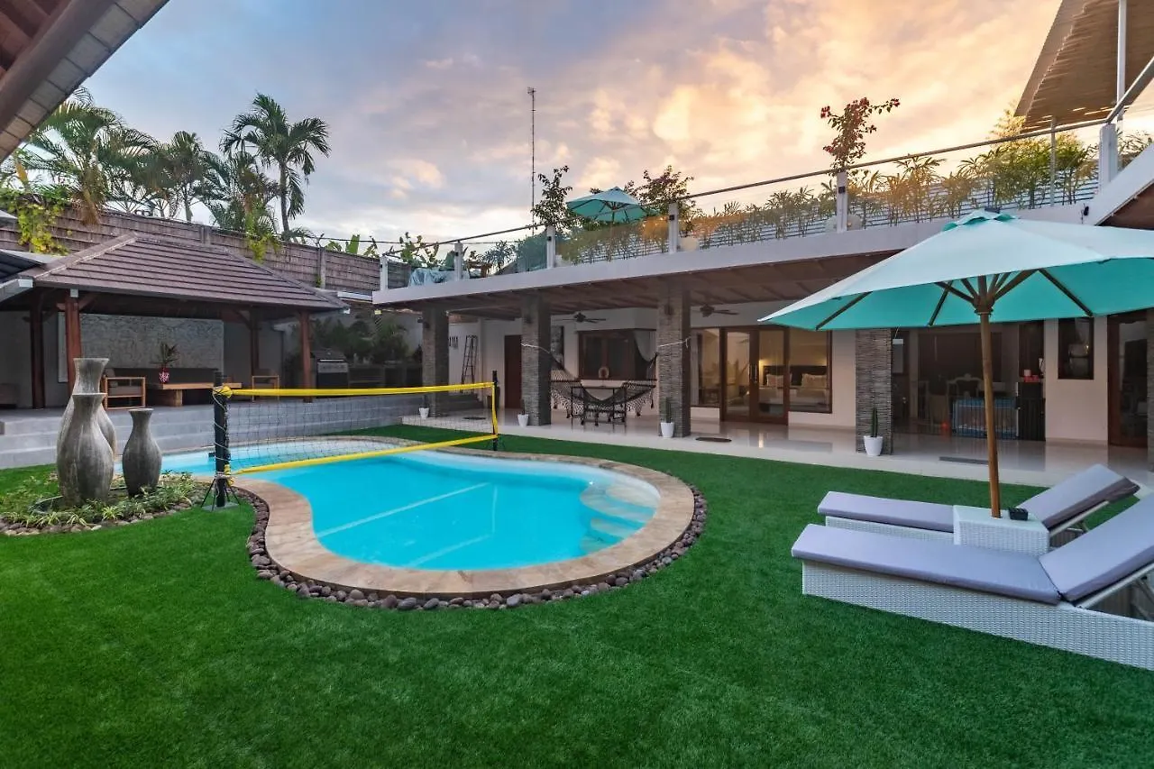 5 Bedroom Villa Sultan Luxury Entertainment And Relaxation Seminyak