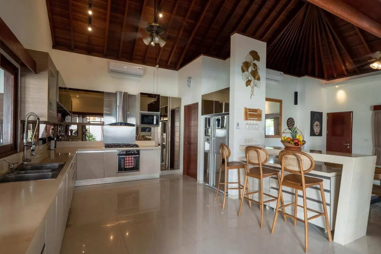 5 Bedroom Villa Sultan Luxury Entertainment And Relaxation Seminyak  Seminyak (Bali)