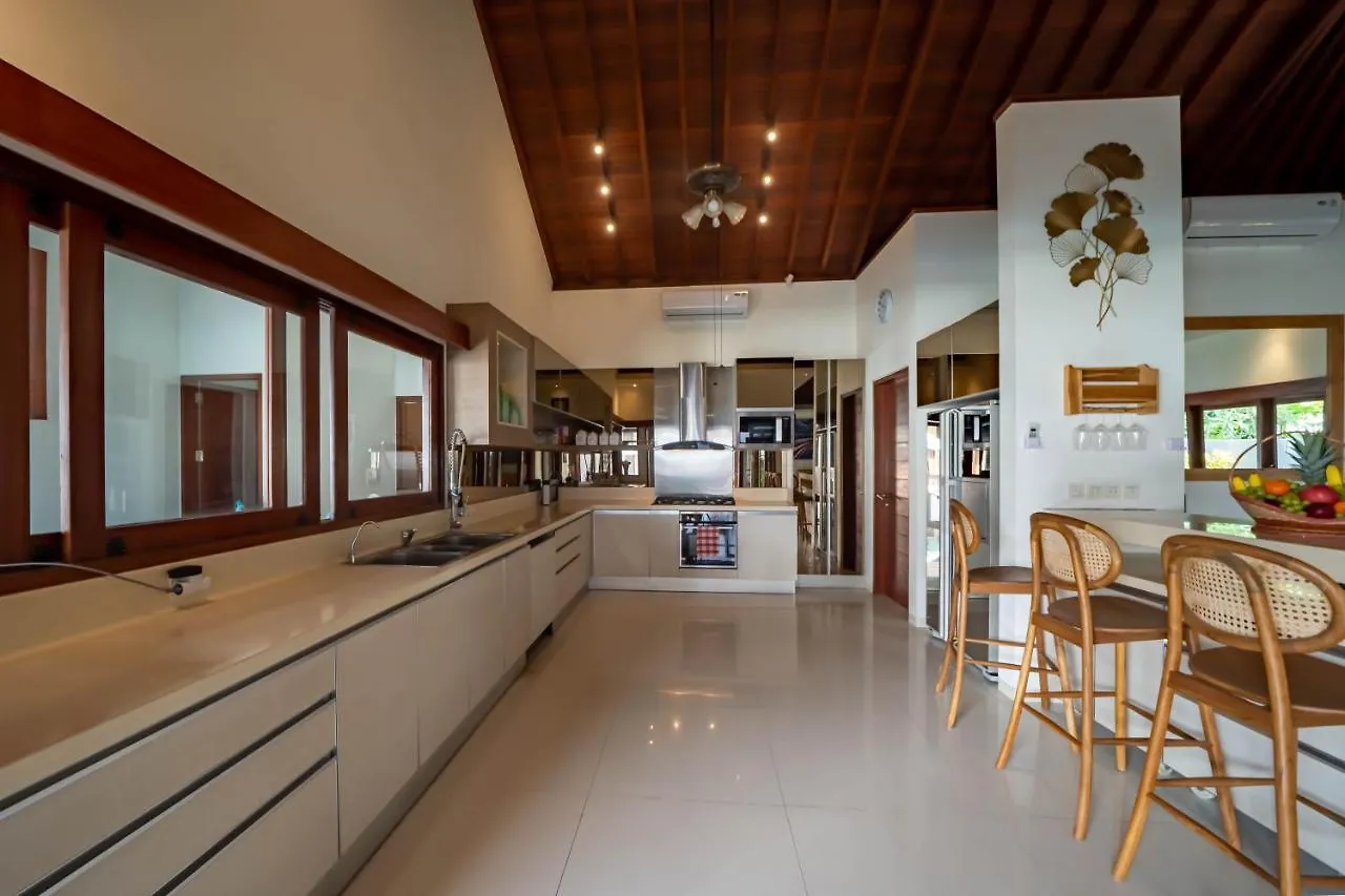 5 Bedroom Villa Sultan Luxury Entertainment And Relaxation Seminyak