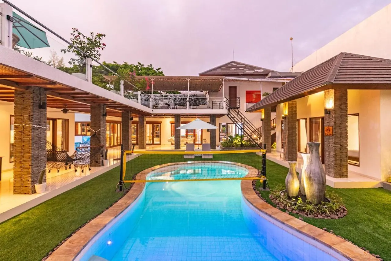 5 Bedroom Villa Sultan Luxury Entertainment And Relaxation Seminyak  Indonesia